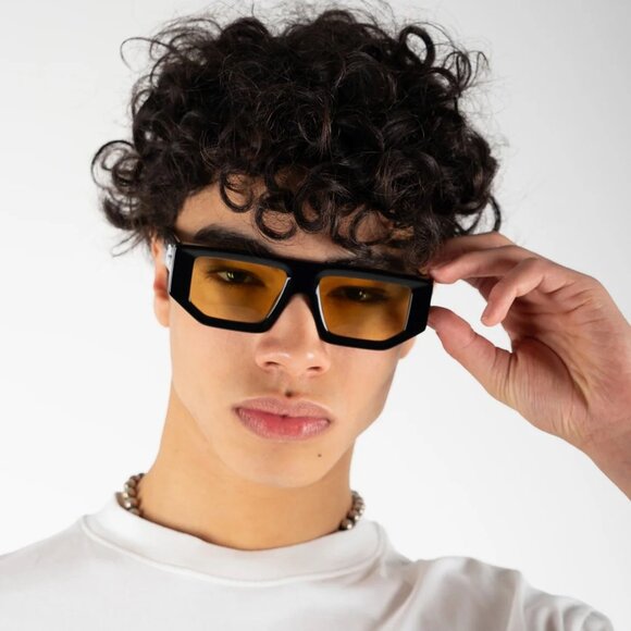 Off-White Women Sunglasses Black Yellow Square OERI13F VANCOUVER 1018 BRAND NEW - Picture 12 of 14